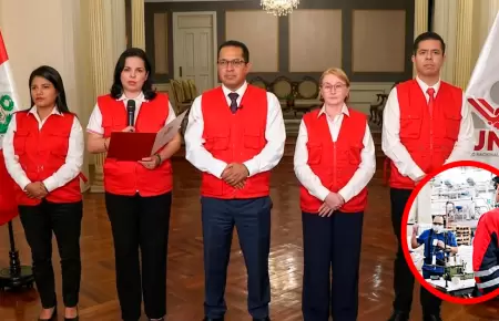 Ciudadanos peruanos sufragan en Elecciones 2026.