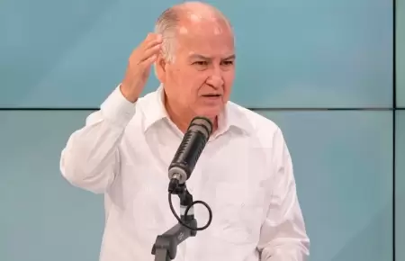 L�pez Chau se dirige al pa�s tras las elecciones.