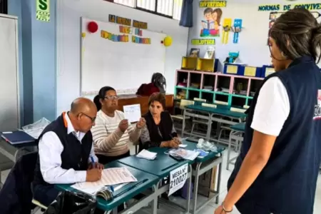 Elecciones 2026: Miembros de mesa abandonan escrutinio en dos centros de votaci�