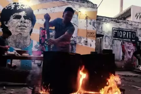 Comedor popular en casa de Maradona