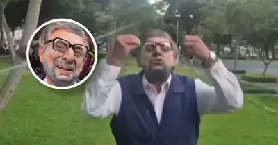 Carlos �lvarez parodia a jefe de la ONPE