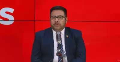 Carlos Zeballos cuestion� que las Elecciones fueran prolongadas por un d�a m�s