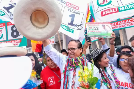 Roberto S�nchez ir�a a segunda vuelta electoral con Keiko Fujimori.