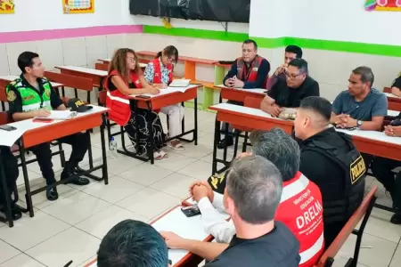 Minedu y PNP refuerzan protocolos de seguridad en colegios.