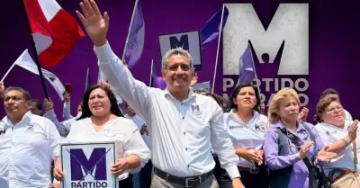 Ciudadanos esperan resultados oficiales de ONPE.