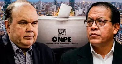 L�pez Aliaga compite con Roberto S�nchez por la segunda vuelta.