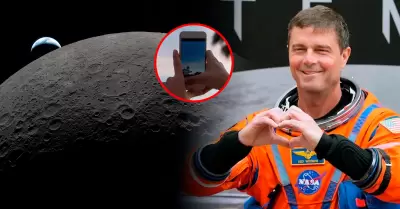 El astronauta confes� que quer�a captar el momento con un equipo m�s sencillo.