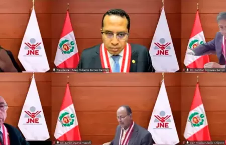 Incidente se produjo en plena audiencia en vivo.