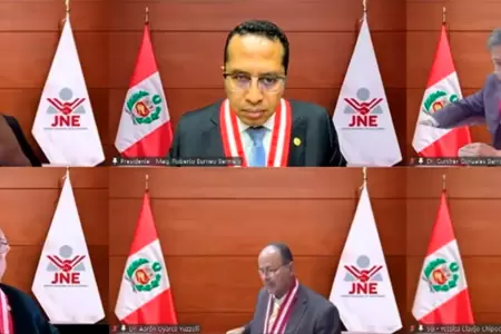 Incidente se produjo en plena audiencia en vivo.