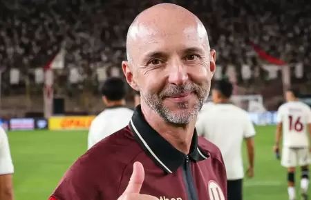 Javier Rabanal dej� de ser entrenador de Universitario tras malos resultados.