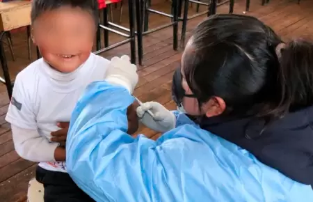 Ministerio de Salud intensifica campa�a de vacunaci�n contra el sarampi�n.