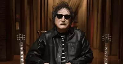 Charly Garc�a fue sometido a una operaci�n y permanece hospitalizado