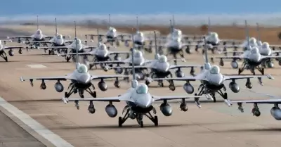 Compra de aviones a EE.UU. fue concretada sin firma de Balc�zar: "La norma de co