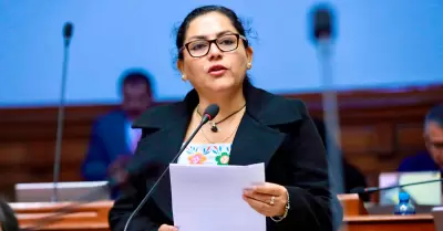 Karol Paredes Fonseca.