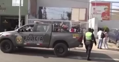 Arma de fuego y balas fueron encontrados al interior de un colegio en Chorrillos