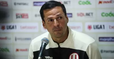 Jorge Araujo quiere seguir dirigiendo a Universitario.