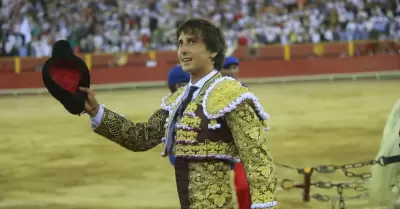 Torero Andr�s Roca Rey abandonar� UCI en las pr�ximas horas