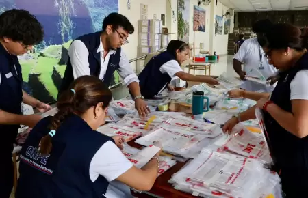 ONPE aclara que no cuenta con trabajadores extranjeros en la actualidad.