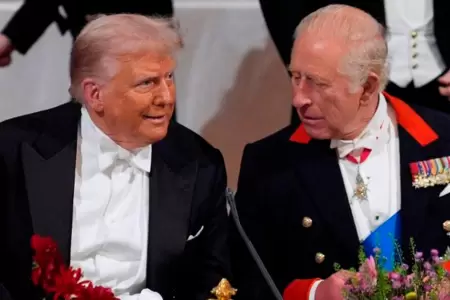 Donald Trump y Carlos III.
