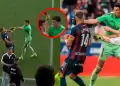 Caos en el f�tbol espa�ol: Esteban Andrada, arquero del Zaragoza, reacciona violentamente contra rival