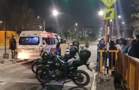 Mujer muere atropellada por motociclista que se dio a la fuga