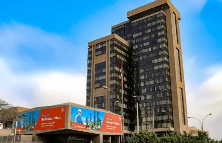 Petroper� solicita 2 mil millones de d�lares a gesti�n de Balc�zar para garantiz