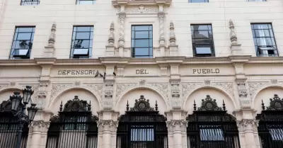 Defensor�a exige justicia por j�venes asesinados.