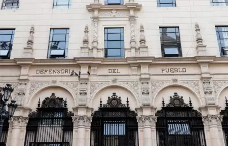 Defensor�a exige justicia por j�venes asesinados.