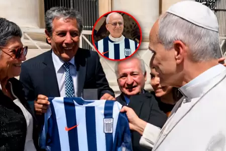 El embajador leyenda de la 'Blanquiazul' obsequi� camiseta personalizada al Sant