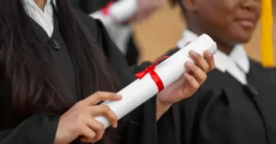 �Tienes t�tulo acad�mico? As� puedes hacerlo v�lido en EE. UU. este 2026