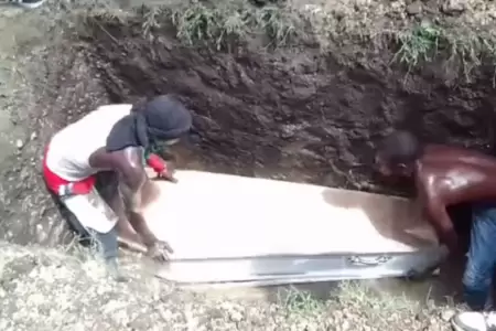 Entierro de una forma peculiar