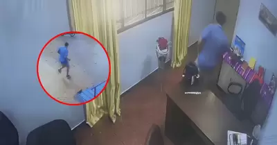 Hombre fue a confesarse, pero termin� robando el celular del sacerdote