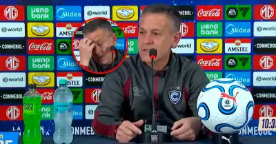 El t�cnico expres� su molestia con la actitud y nivel formativo de la prensa loc
