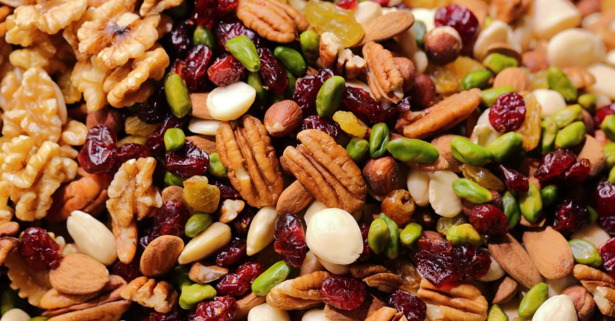 Retiraron lotes de FRUTOS SECOS del mercado por riesgo de SALMONELA: cuáles son los productos y qué hacer si los compraste