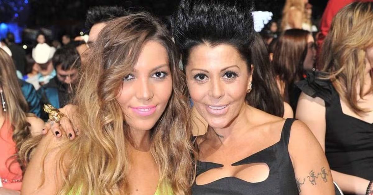 Alejandra Guzmán revela que podría convertirse pronto en abuela tras una conversación con su hija