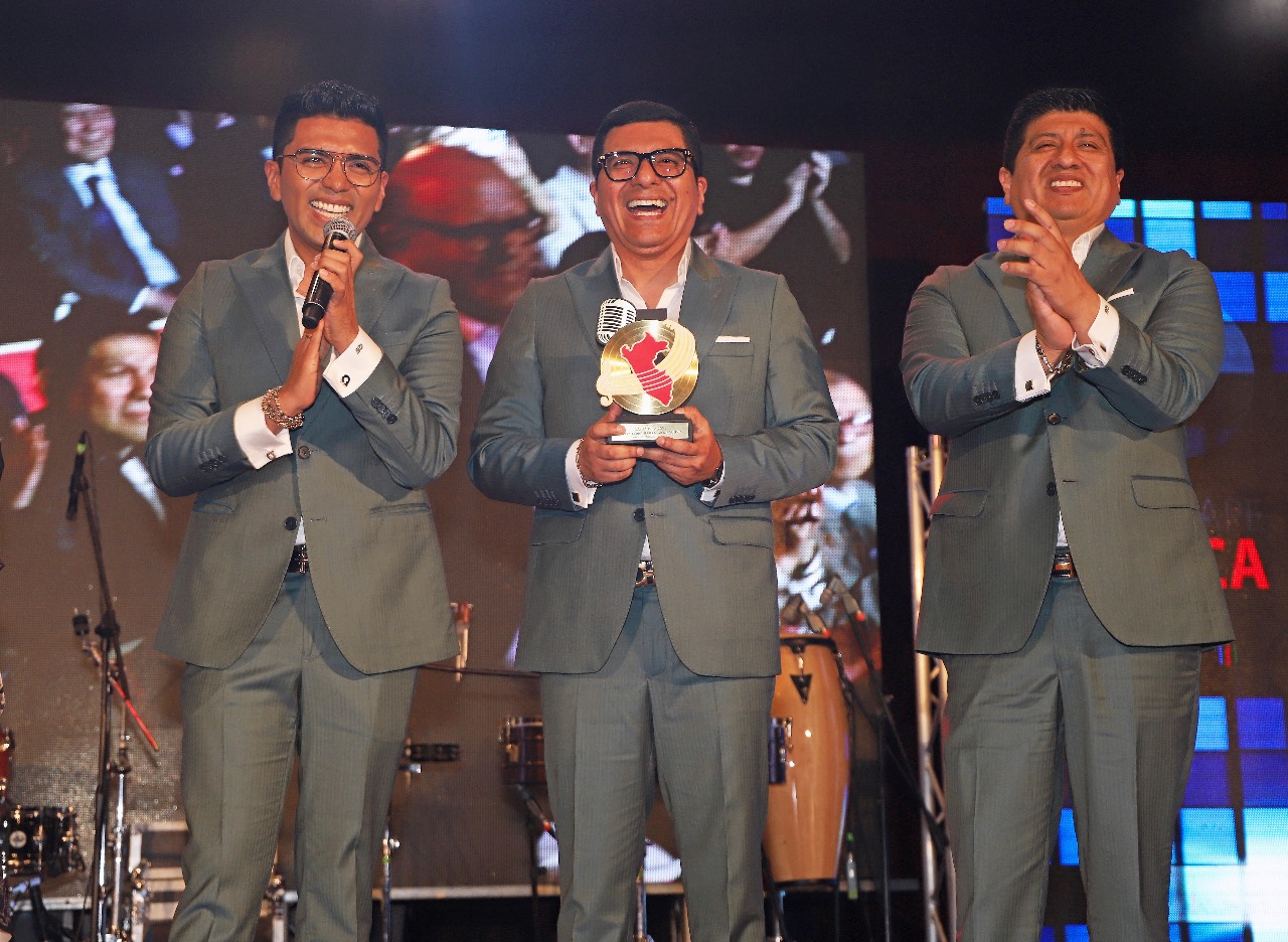 Grupo 5 está nominado como Mejor Artista de Cumbia