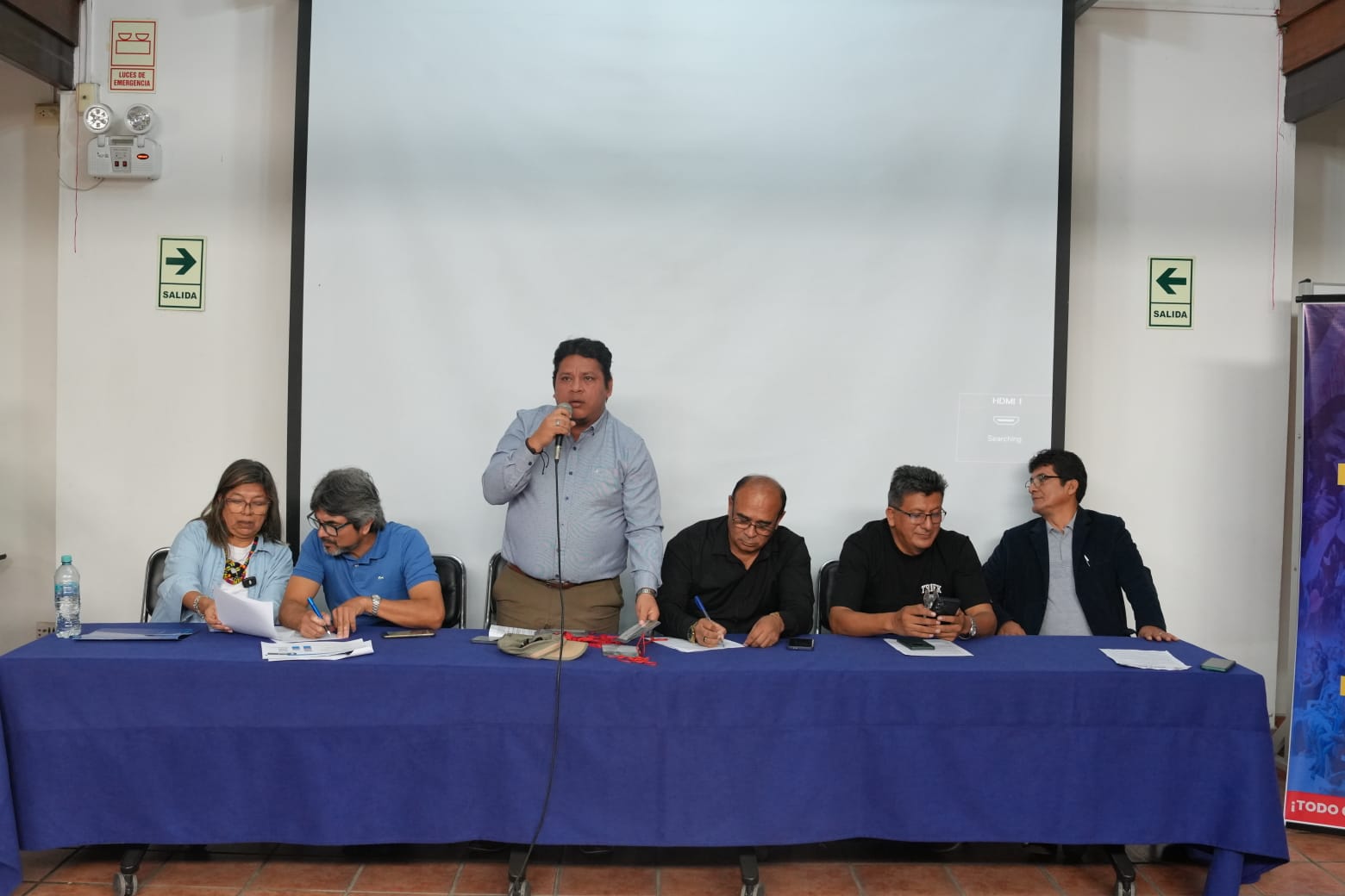 Medidas se tomaron en cumplimiento de acuerdos con las bases a nivel nacional.