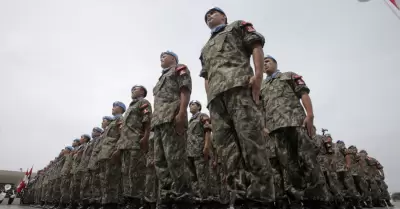 Congreso aprueba incremento del 50% de la asignaci�n econ�mica de militares acua