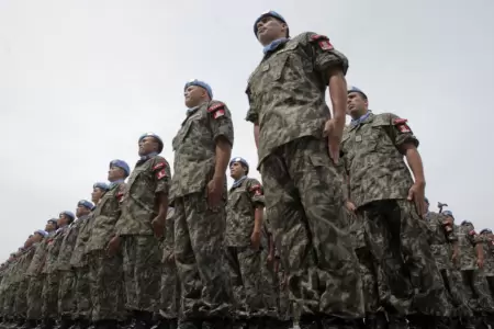 Congreso aprueba incremento del 50% de la asignaci�n econ�mica de militares acua
