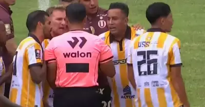 Se revel� lo que dijo Christian Cueva antes de ver la roja ante la 'U'.
