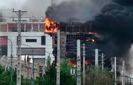Incendio en centro comercial dej� 11 muertos.