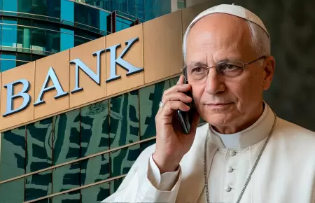 El pont�fice no se salv� de la burocracia bancaria.
