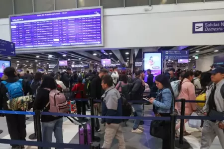 Mincetur afirma que respetar� fallo judicial sobre tarifa extra a pasajeros en e