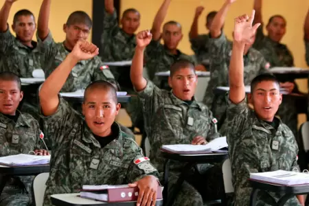 Militares acuartelados recibir�n incremento de asignaci�n econ�mica mensual.