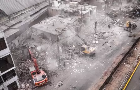 Demolici�n de viviendas ubicadas en la Carretera Central