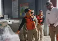 Lambayeque: Ministro de Defensa distribuye dos toneladas de alimentos en zonas de emergencia
