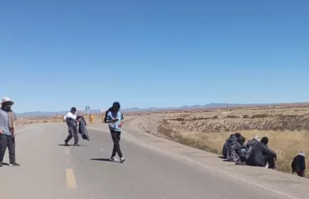 Denuncian que escolares peruanos varados en Bolivia fueron expuestos a condicion