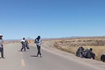 Denuncian que escolares peruanos varados en Bolivia fueron expuestos a condicion