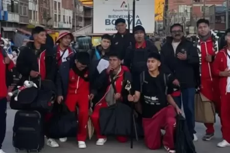 Peruanos varados en Bolivia