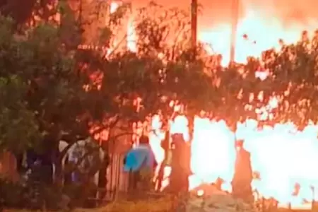 Incendio en Villa El Salvador.